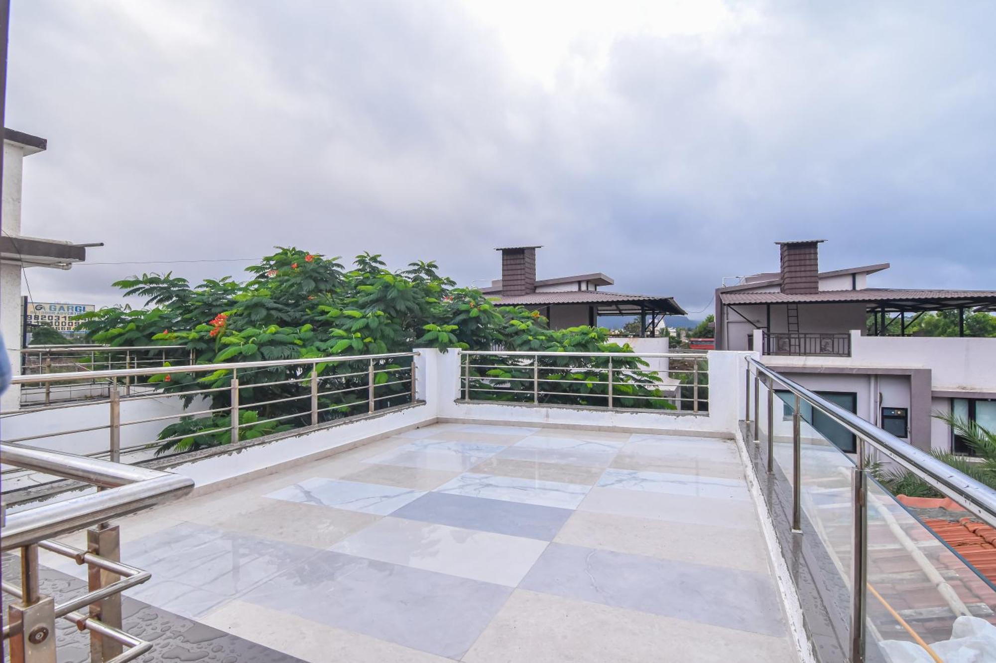 Royal Paradise Villa Лонавала Экстерьер фото